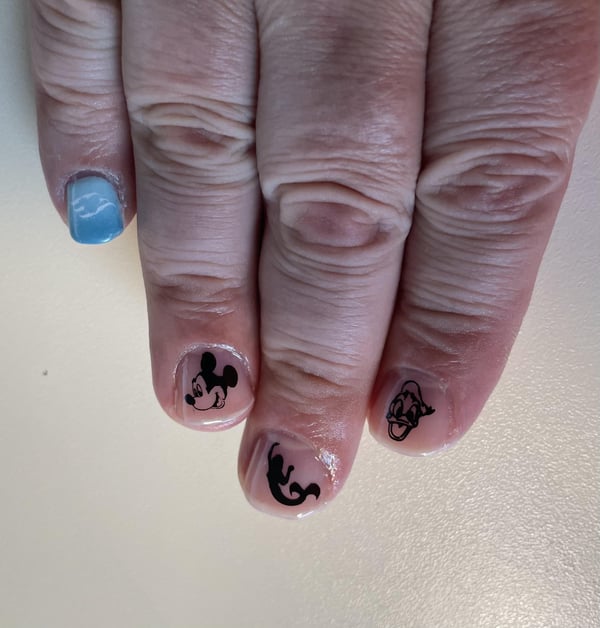 Picture by M1K37471 showing 'Disney Cruise Nails' number 2