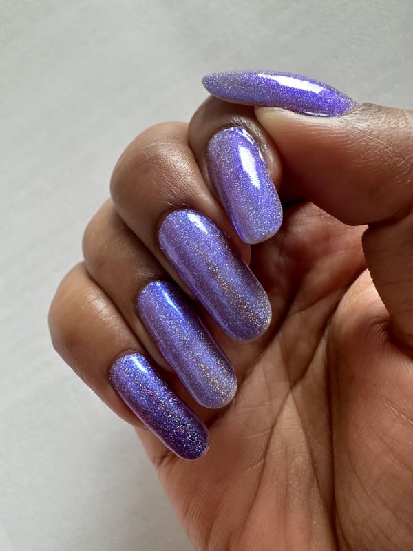 Picture by nsudheen saying 'Lyn B Designs On Natural Nails'