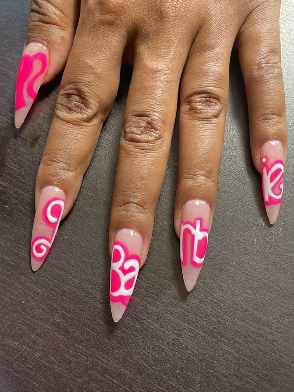 Picture by Vendomenails showing 'Barbie Inspo Nails' number 3