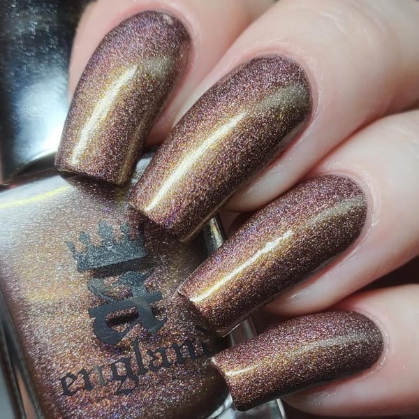 Picture by scratchureyesout showing 'Clytie By A England Polishes A Gorgeous Milk Chocolate Holographic' number 1