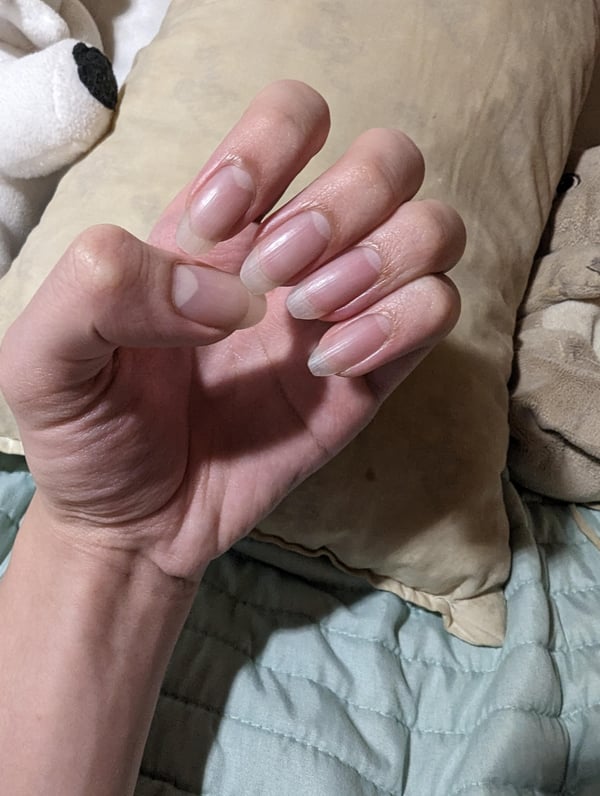 Picture by goombaKidX showing 'Natural Nails ^^' number 2