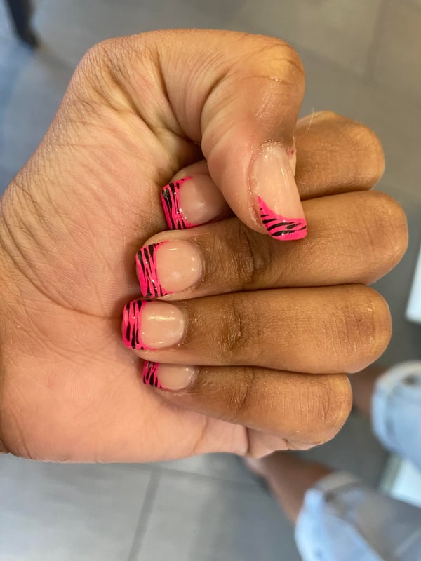 Picture by Feastingmunching saying 'Pink & Zebra'