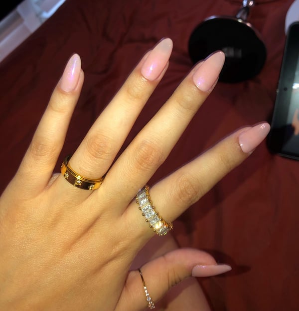 Picture by titanium202 showing 'Nude Pink Shimmer Nails' number 2