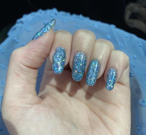 Picture by World_thru_art showing 'My Baby Shower Mani Done By Me!' number 2