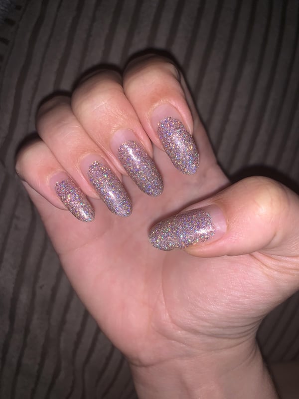 Picture by perpetualpossibility saying 'Regular Polish On Natural Nails After 4+ Weeks'