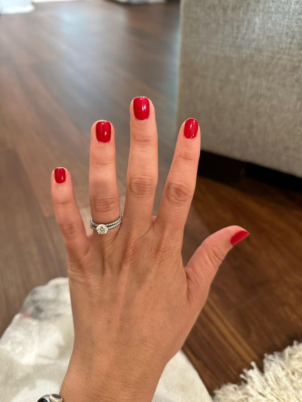 Picture by kgf0411 saying 'Trying To Embrace My Natural Nails With At Home Manicures After A Dip Powder Removal In A Salon Completely Destroyed My Nails For Months. Which Shape/length Would Look Best?'