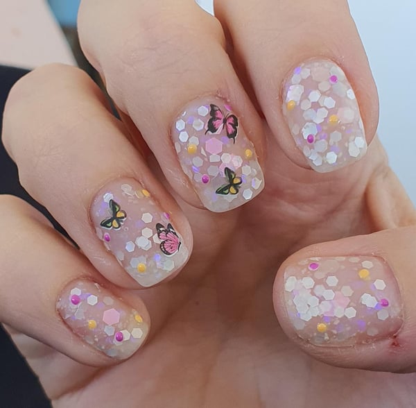 Picture by Key_Opportunity_7082 saying 'Butterflies For Short Nails'