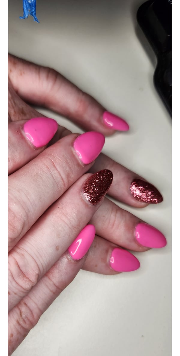 Picture by Jen-Ai saying 'My Barbie Day Nails'