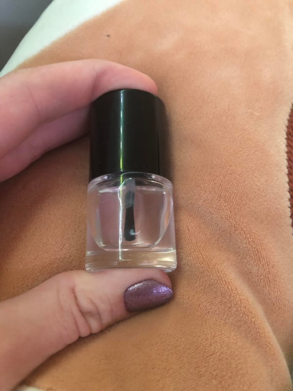 Picture by GenderfluidPhoenix saying 'Life Hack For Lazy People : Fill An Old Polish Bottle With Acetone/nail Polish Remover So You Waste Less Product'