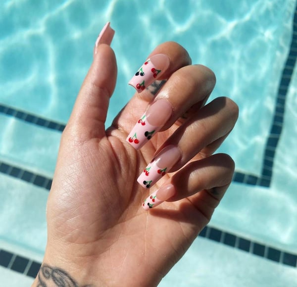 Picture by Standard-Ask-466 saying 'Barbie / Summer Nails!'