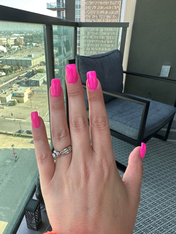 Picture by Batpamyyc saying 'Semi Beginner Barbie Nails. I’m 6 Months Into Trying To Do My Nails Myself. Was Using Gel And Slip Solution. First Time Trying “get Builder”.'