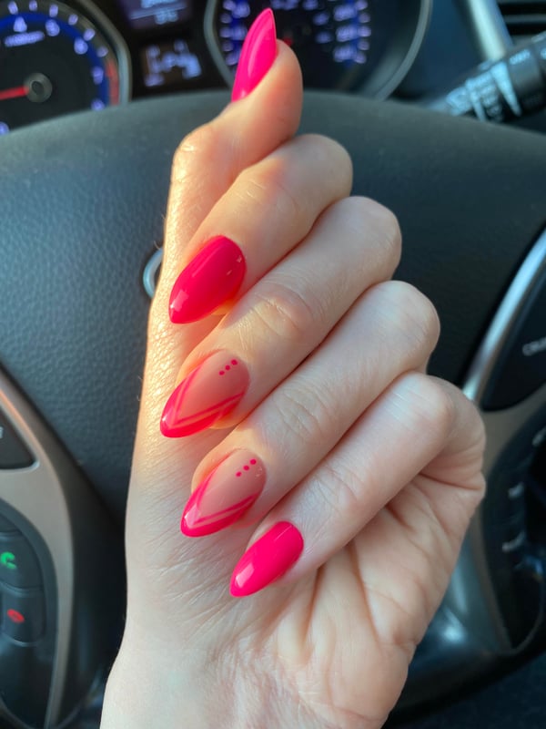 Picture by DubsyWubsy saying 'Barbie Nails'