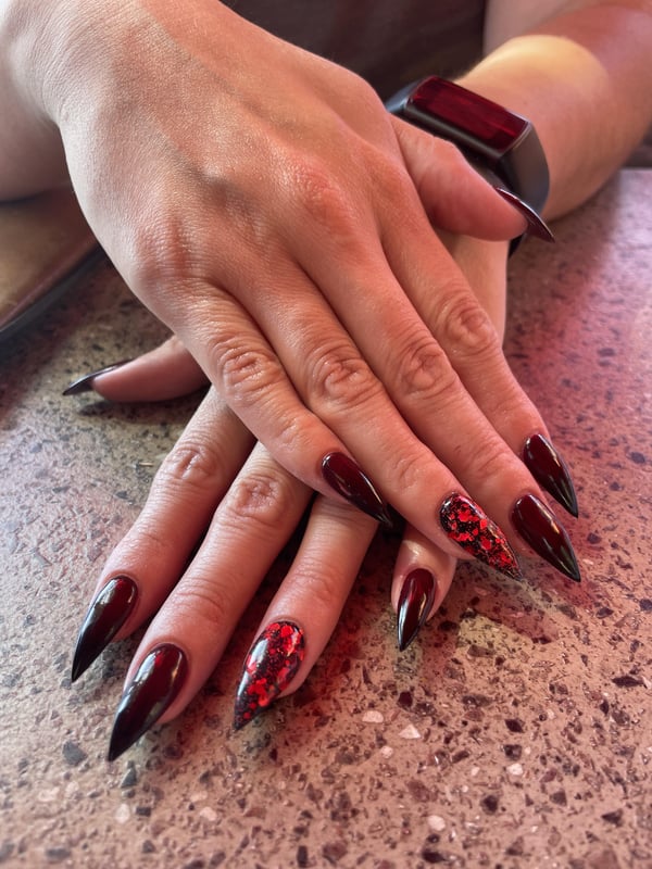 Picture by GoddessRiverFelix showing 'Stiletto Red/black Ombré With Glitter Embellishment On Ring Finger' number 2