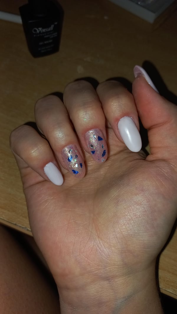 Picture by MoreFlovv showing 'Me Second Nails Done!! What Do You Think?' number 1