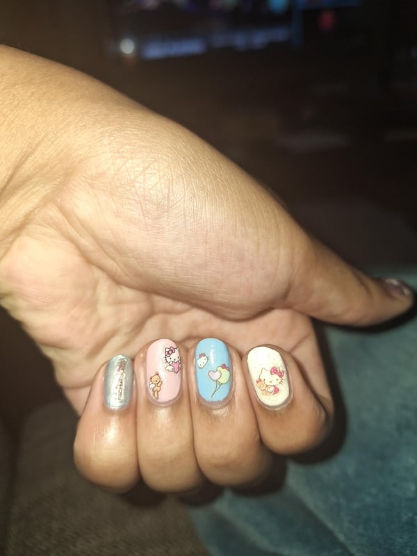 Picture by toony_woony showing 'Cute Sanrio Nails That I Did!' number 5