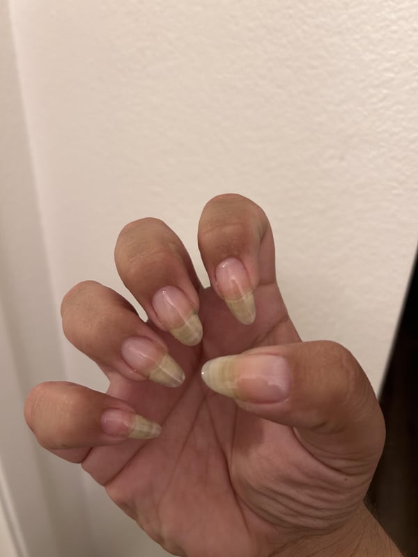 Picture by buttcracklint saying 'Nail Growth From Using Builder Gel 1 Month Is Insane! Here Are My Naked Babies For The Next 3 Days Until I Do My Next Gel Set!!'