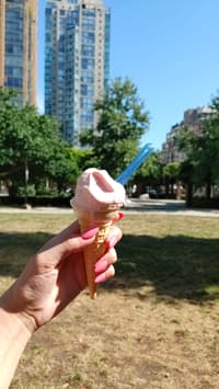 Bubblegum Gelato To Go With My Bubblegum Pink Nails🍬🍧💗