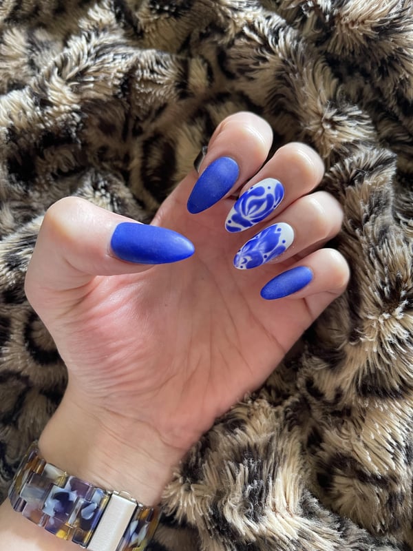 Picture by SisterAlliance showing 'Blue Willow China Inspired Birthday Nails!' number 2