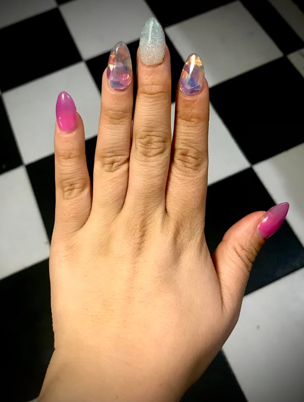 Picture by Velmagin saying 'My Lil Sister Made Me These Nails.'