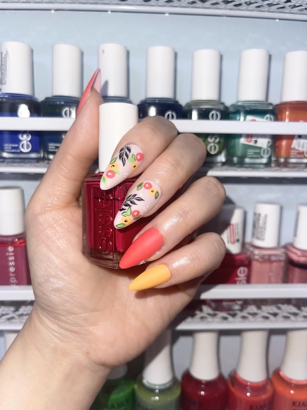 Picture by aigildalyn saying 'Really Loving Press On Nails Right Now But Hate Doing Anything Like Washing My Hair Or Lifting Up Anything Heavy like A Luggage Up The Bin On The Airplane Lol With Them On'