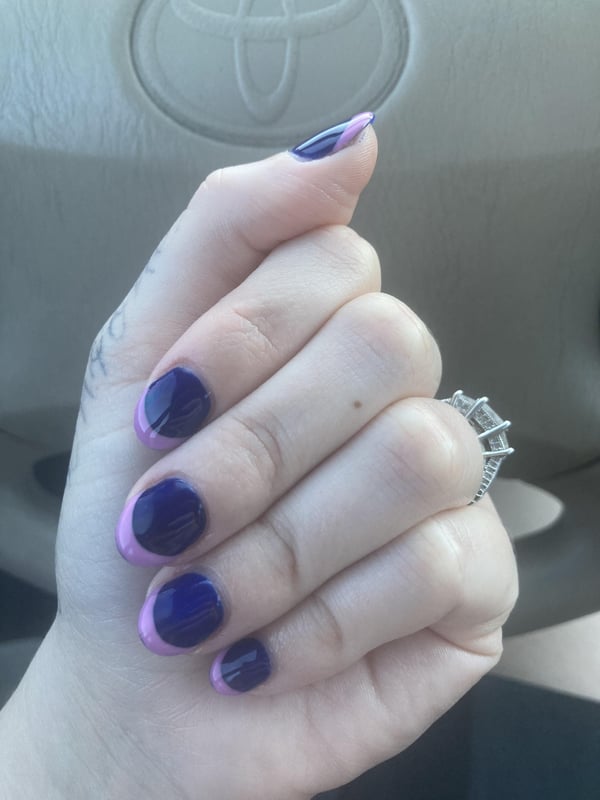 Picture by softbbyrose showing 'Should I Get My Nails Redone?' number 2