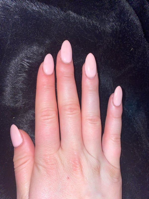 Picture by mysticgirl333 saying 'Baby Pink 💅'