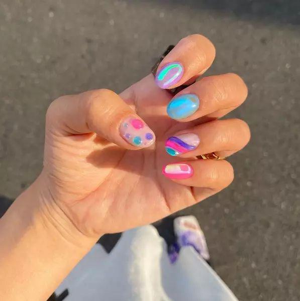 Picture by ortiznaty saying 'U Can Help I Love My Nails 🩵💗💜Comment Some Mistake And Leave Me Your UP↑ LOW ↓'