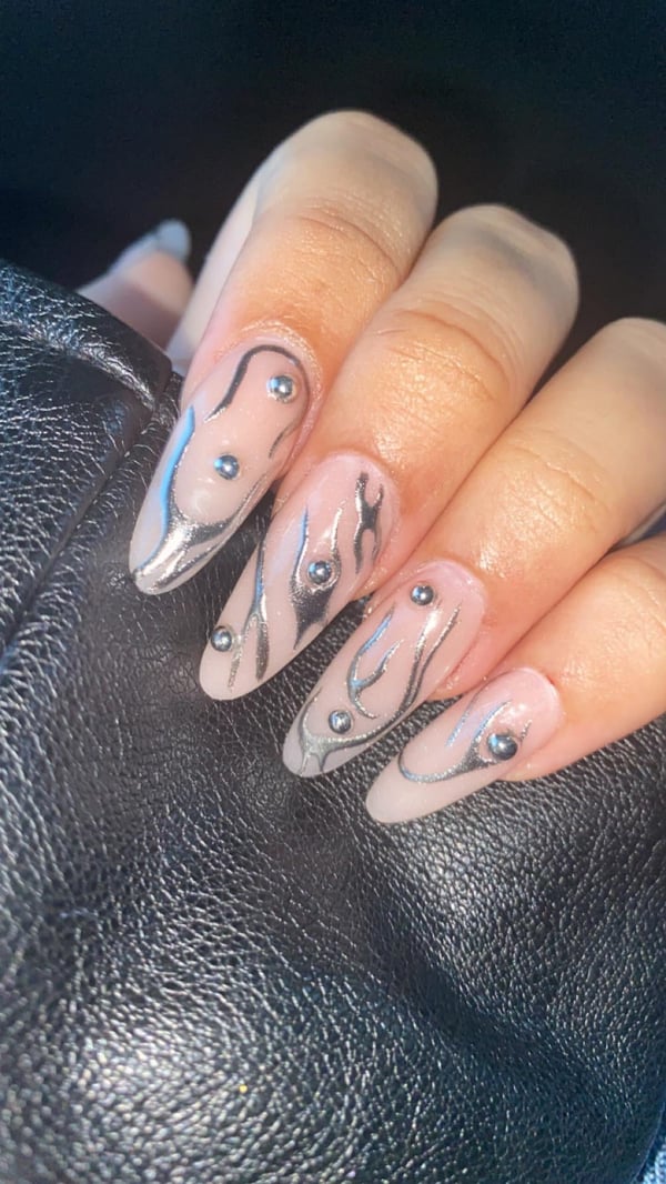 Picture by Just-Vermicelli263 showing 'My Fav Nail Set Everr' number 2