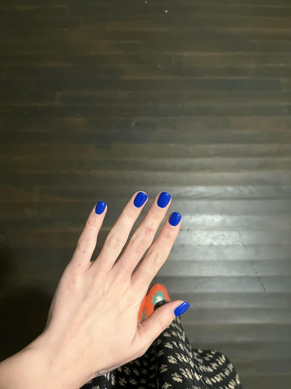 Picture by zizismuq saying 'New Polish For My Bday'