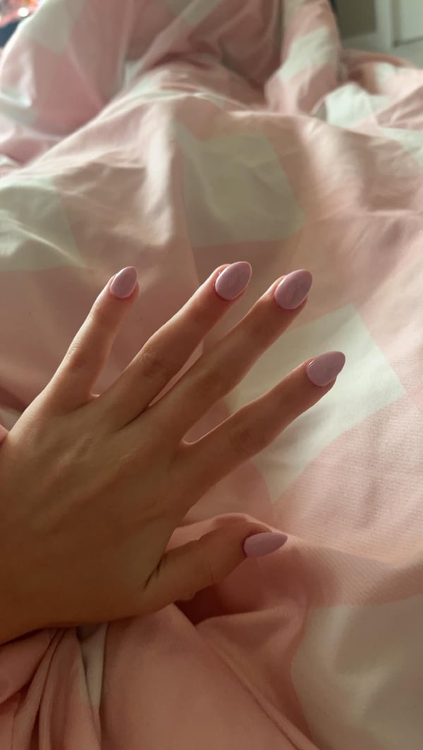 Picture by hatm0use showing 'I Got My Nails Done Today For The First Time Ever At A Nail Salon. Are These Good Or Meh? I Can’t Tell.' number 4