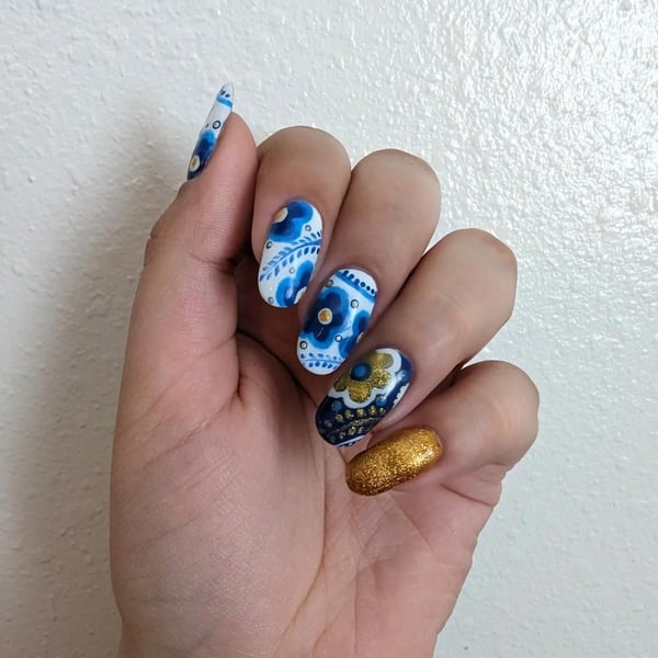 Picture by mieleaff showing 'I Jumped On The China Nails Trend' number 2