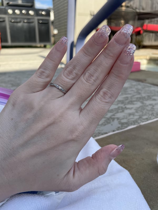 Picture by Maynaise88 showing 'Am I Wrong For Thinking The Nail Tech I Went To Used A Bootleg Ass Technique??' number 2