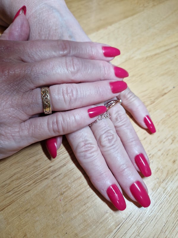 Picture by Jo_Doc2505 saying 'My Mum Asked Me To Do Her Nails After Years Of Paying For Gel Nails! How Did I Do?'