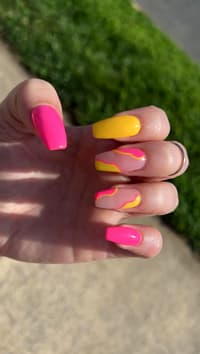 Love Neons And Bright Colors This Summer 🩷🧡