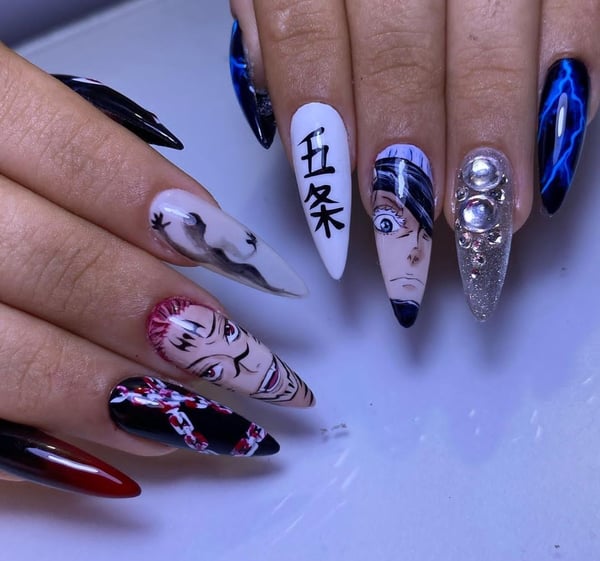 Picture by Holyyho33 saying 'Anime Nails'