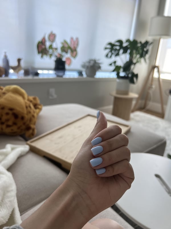 Picture by cricri20 saying 'Powder Blue Nails 🤌🏼🧊🦋'