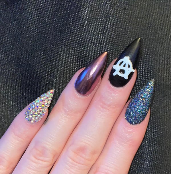 Picture by studyingsativa saying 'I Didn’t Plan My Nails Again. Here’s The Result, Featuring 3d Printed Nail Charms.'