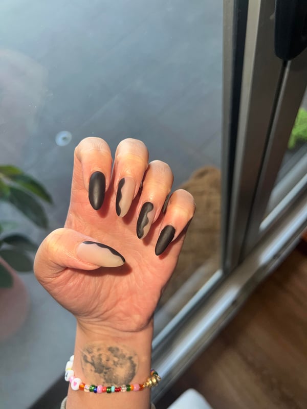 Picture by weatherwaxing saying 'Black And Nude Wavy Design'