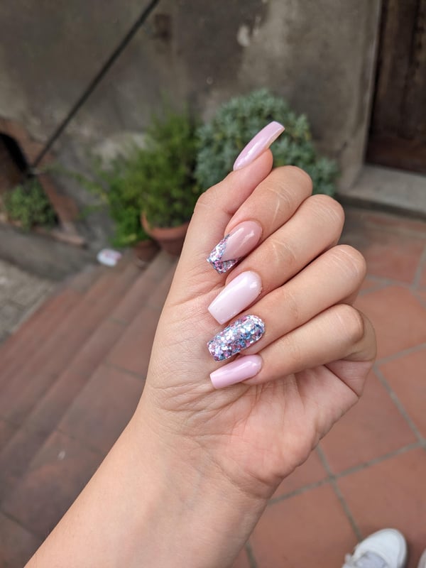 Picture by tootiredstudent showing 'Which Shape Do You Think Looks Better On My Hands? I Love Both 😭 I Don't Have Open Hand Pictures 🤦🏻‍♀️' number 2