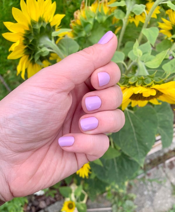 Picture by kikalewak saying 'Summery Lilac, Gel Polish On Natural Short Nails :'