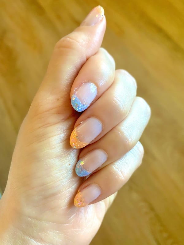 Picture by scarlette_delacroix saying 'Finally Got My Nails Long Enough To Do A Little French Tips Twist 🥰'