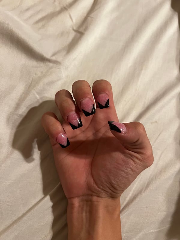 Picture by DoggoBoy432 saying 'Do These Look Alright? Got Them Done For The First Time Today And Getting A Lot Of Looks…'