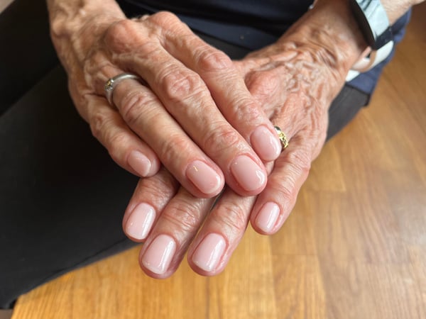 Picture by nants_ingonyama saying 'I Painted My Mum’s Nails 🤍'